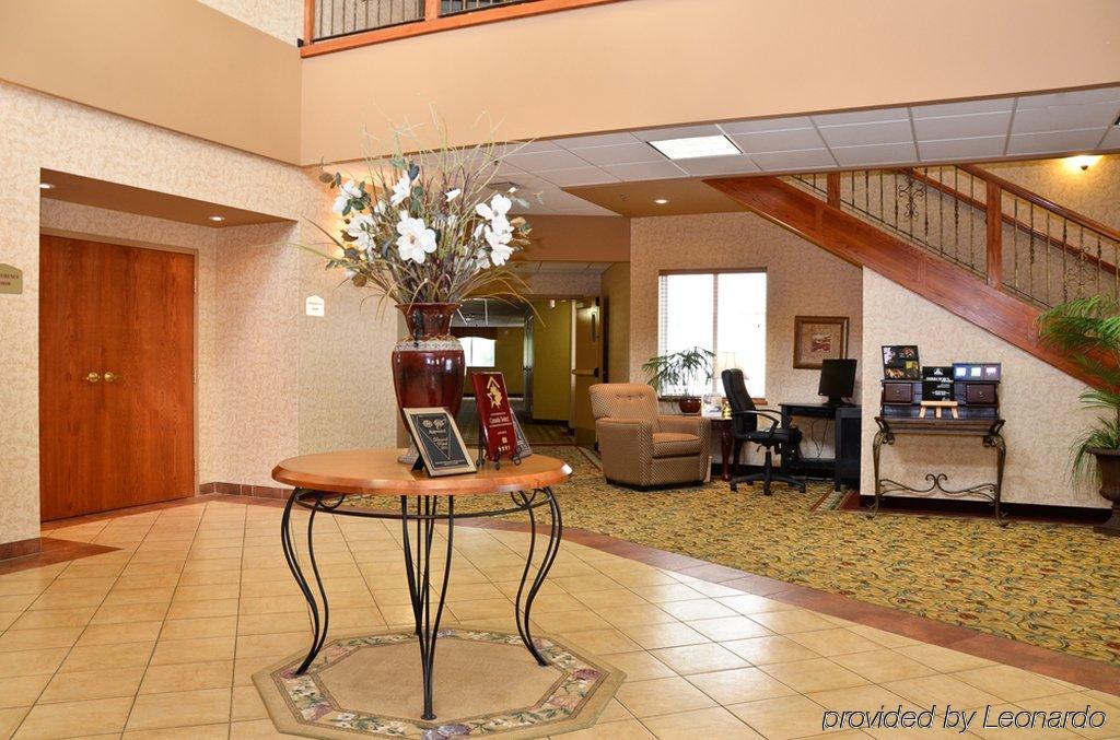 Days Inn By Wyndham Swift Current Interior photo